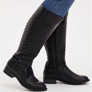 Knee high boots Worn Once